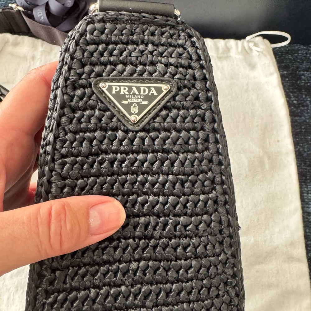 New Release Prada triangle crochet bag NWOT - Picture 5 of 11